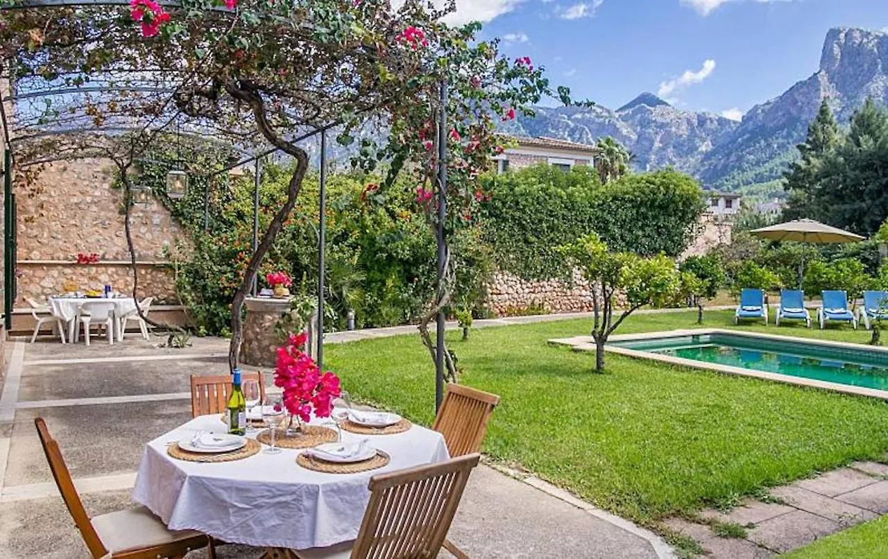 Casa Futbol Villa Soller 0*,  Spain